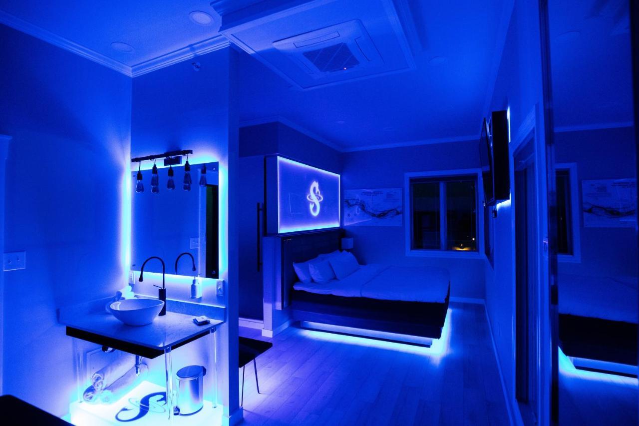 River Sirens Hotel-Contactless Check In Hotel Washington Εξωτερικό φωτογραφία